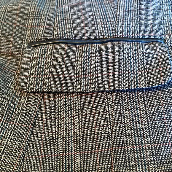 Dress Barn Plaid Blazer - Picture 6 of 9